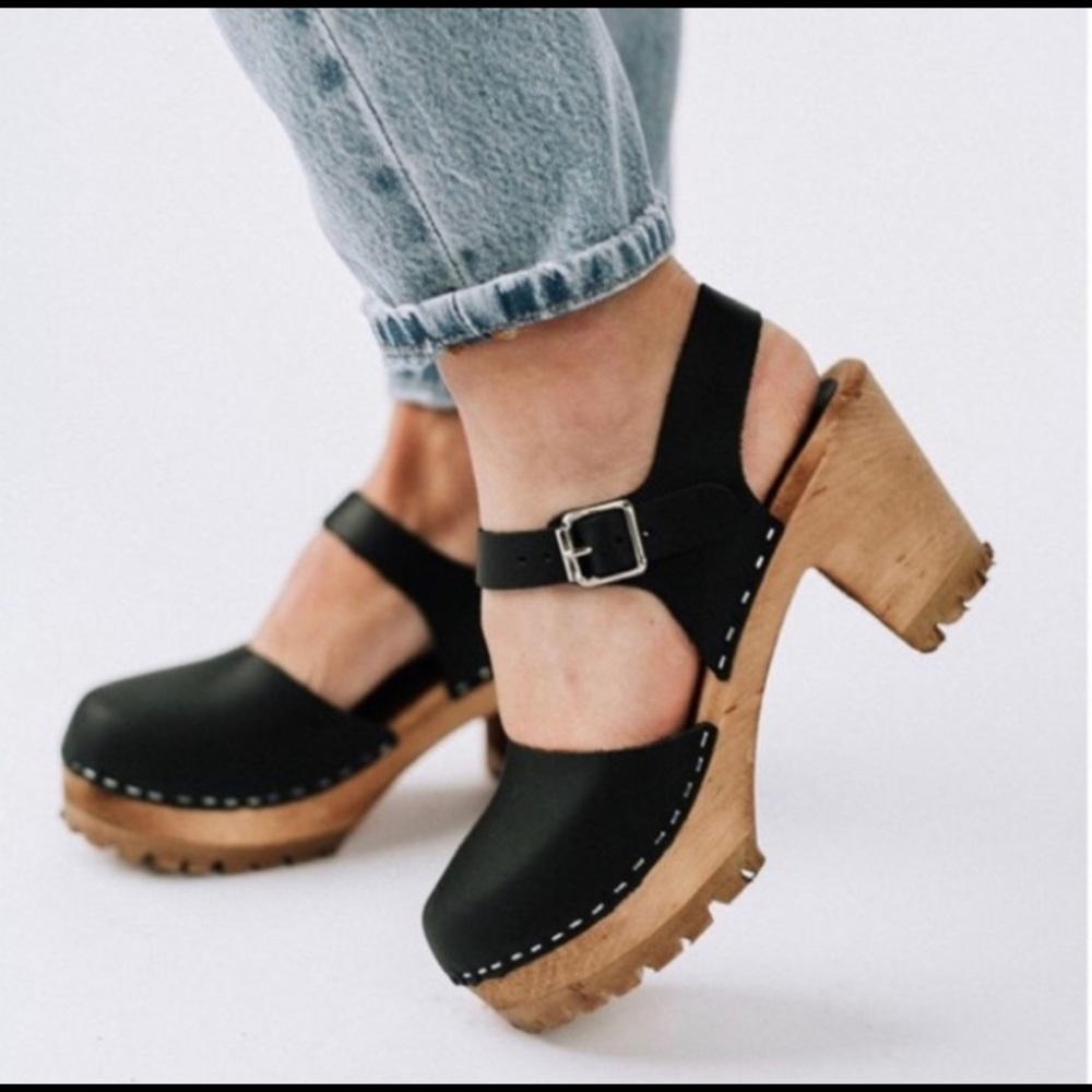 MIA Abba lug sole Black Leather Clogs 37
